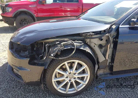 2015 Audi A4 2.0T Premium из США, поврежденный, VIN WAUFFAFL1FN034697